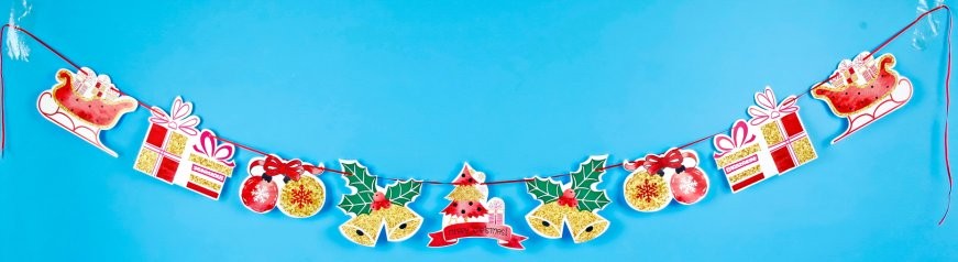 Gold Gift Set- Sleigh- Bauble- Bell- Tree Bunting